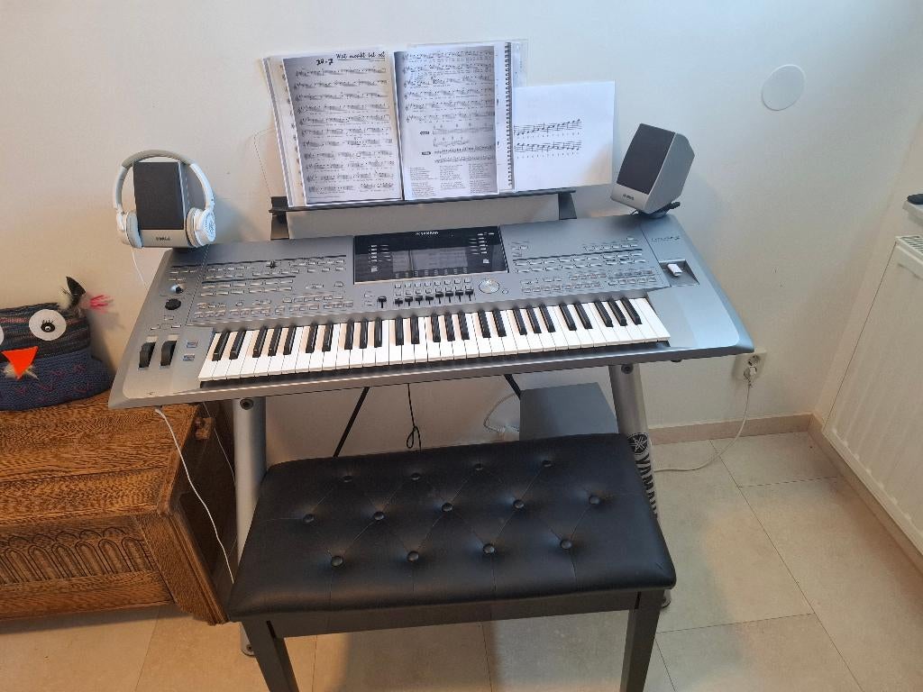 Tyros 5 Keyboard, Ophalen, 61 toetsen, Yamaha, Zo goed als nieuw