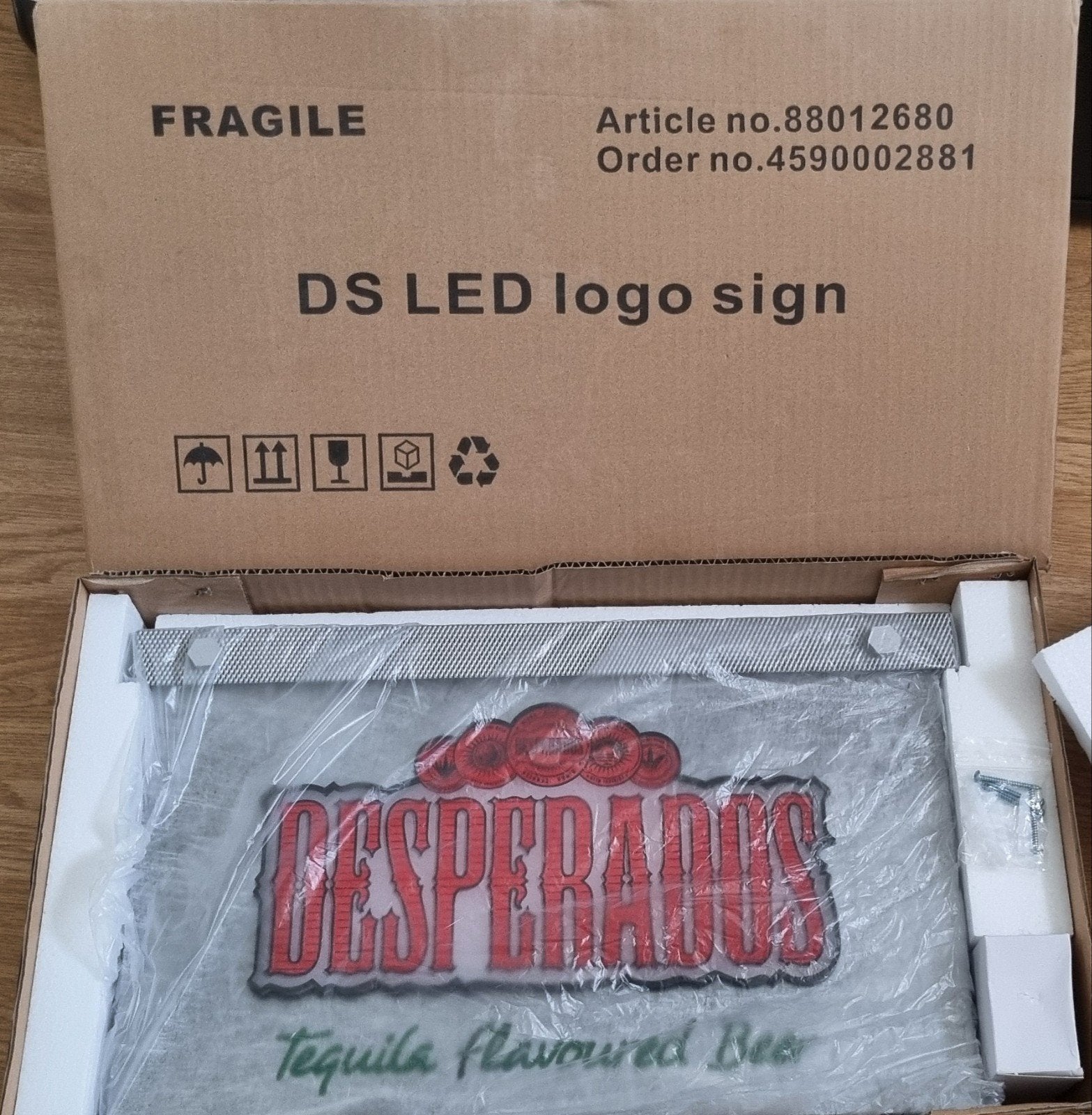 Desperados LED Lichtbak - Tequila Flavoured Beer Reclame, Ophalen of Verzenden, Nieuw, Lichtbak of (neon) lamp
