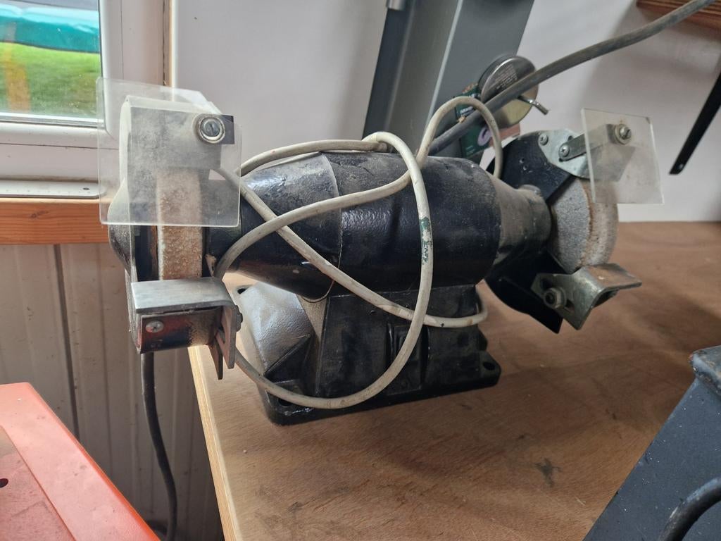 Slijpsteen amaril slijpmachine, Ophalen, Minder dan 700 watt, Werkbankslijpmachine