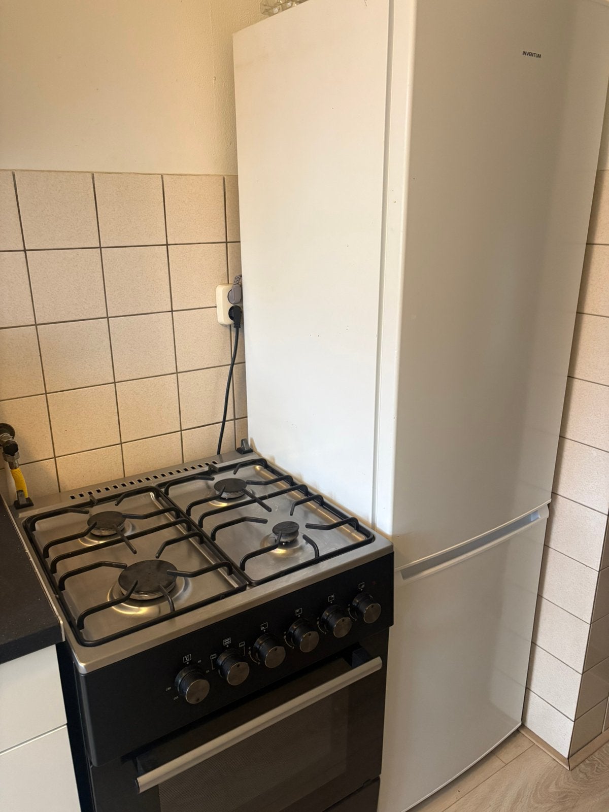 Inventum koelvriescombinatie 55cm, Witgoed en Apparatuur, Ophalen, Gebruikt, 200 liter of meer, Met aparte vriezer
