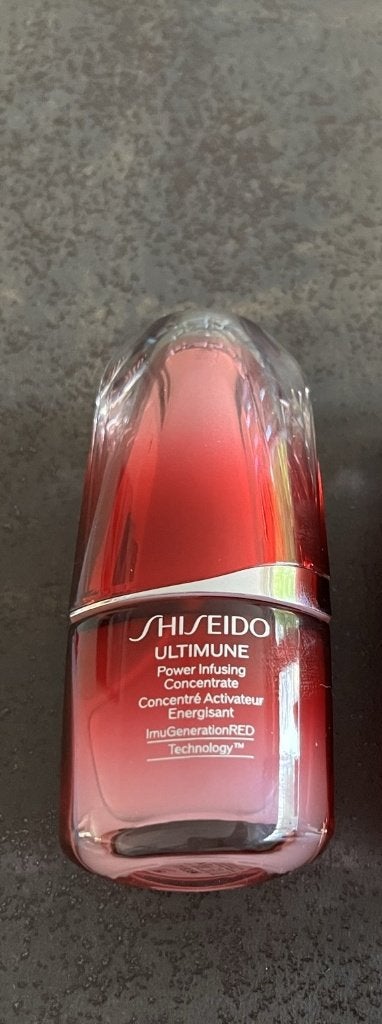 Shiseido Ultimune Power Infusing Concentrate a 15 ml, Sieraden, Tassen en Uiterlijk, Uiterlijk | Gezichtsverzorging, Ophalen of Verzenden