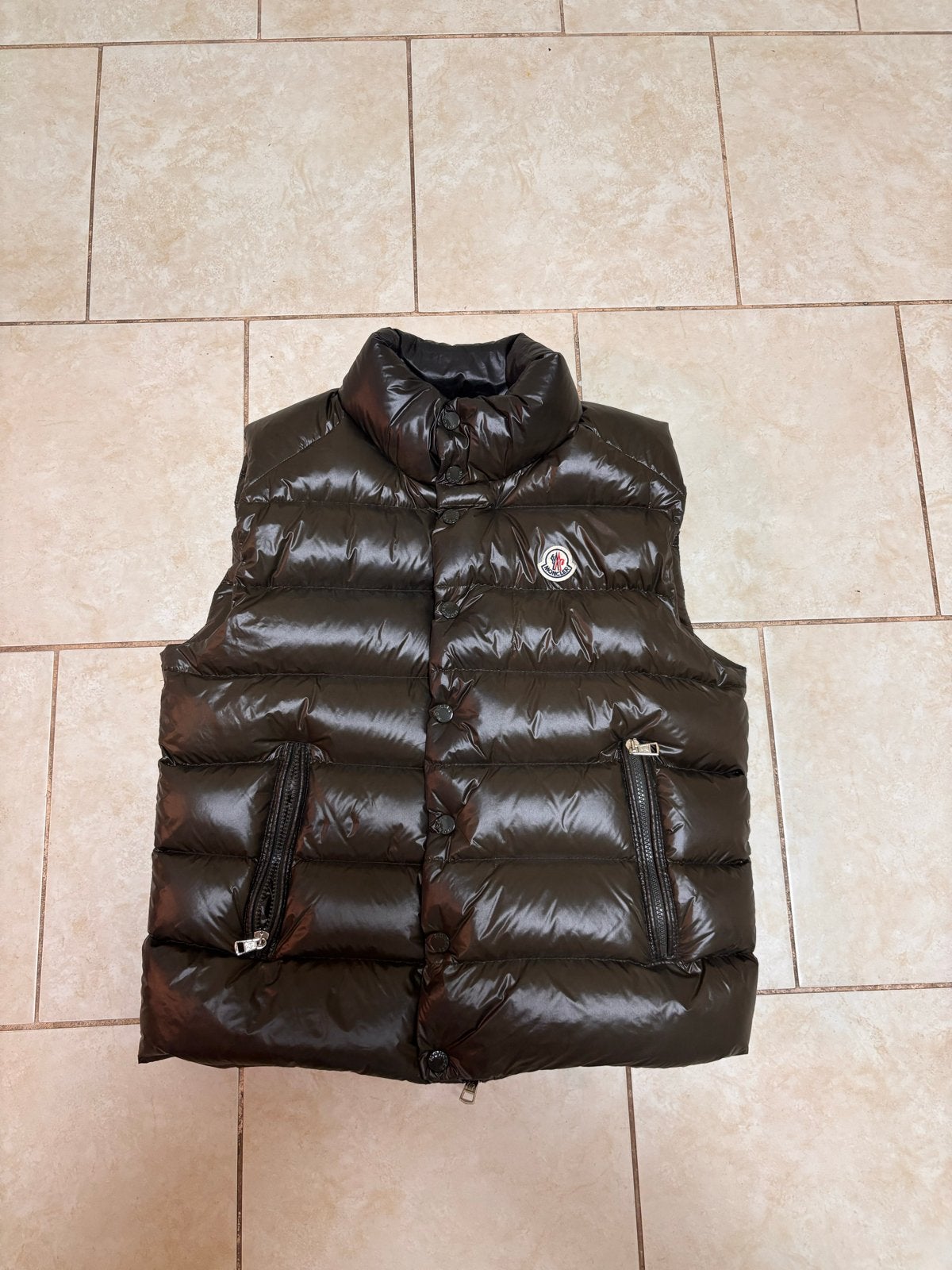 Moncler | Tibb Down Gillet / bodywarmer | 1/S | Bruin/Groen, Ophalen of Verzenden, Zo goed als nieuw, Maat 46 (S) of kleiner, Bruin