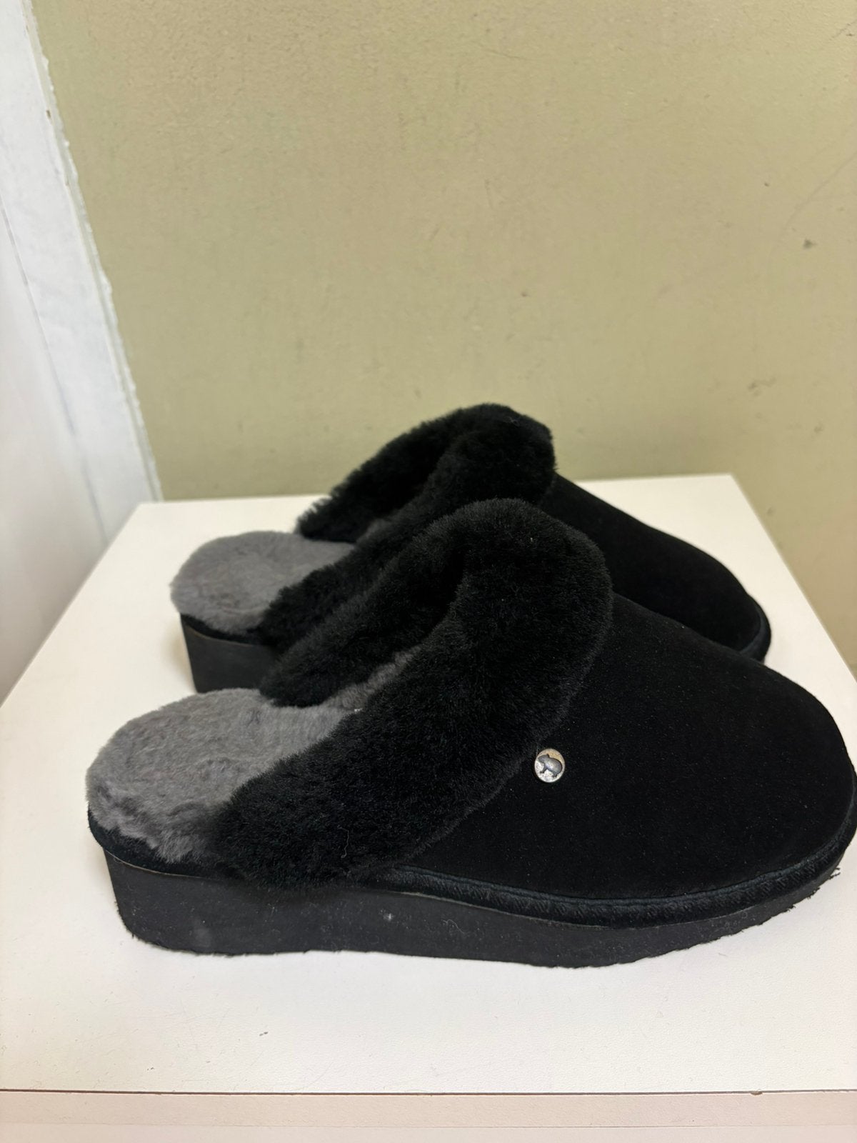 Warmbat sloffen maat 39 nieuw, Verzenden, Zwart, Nieuw, Pantoffels of Sloffen