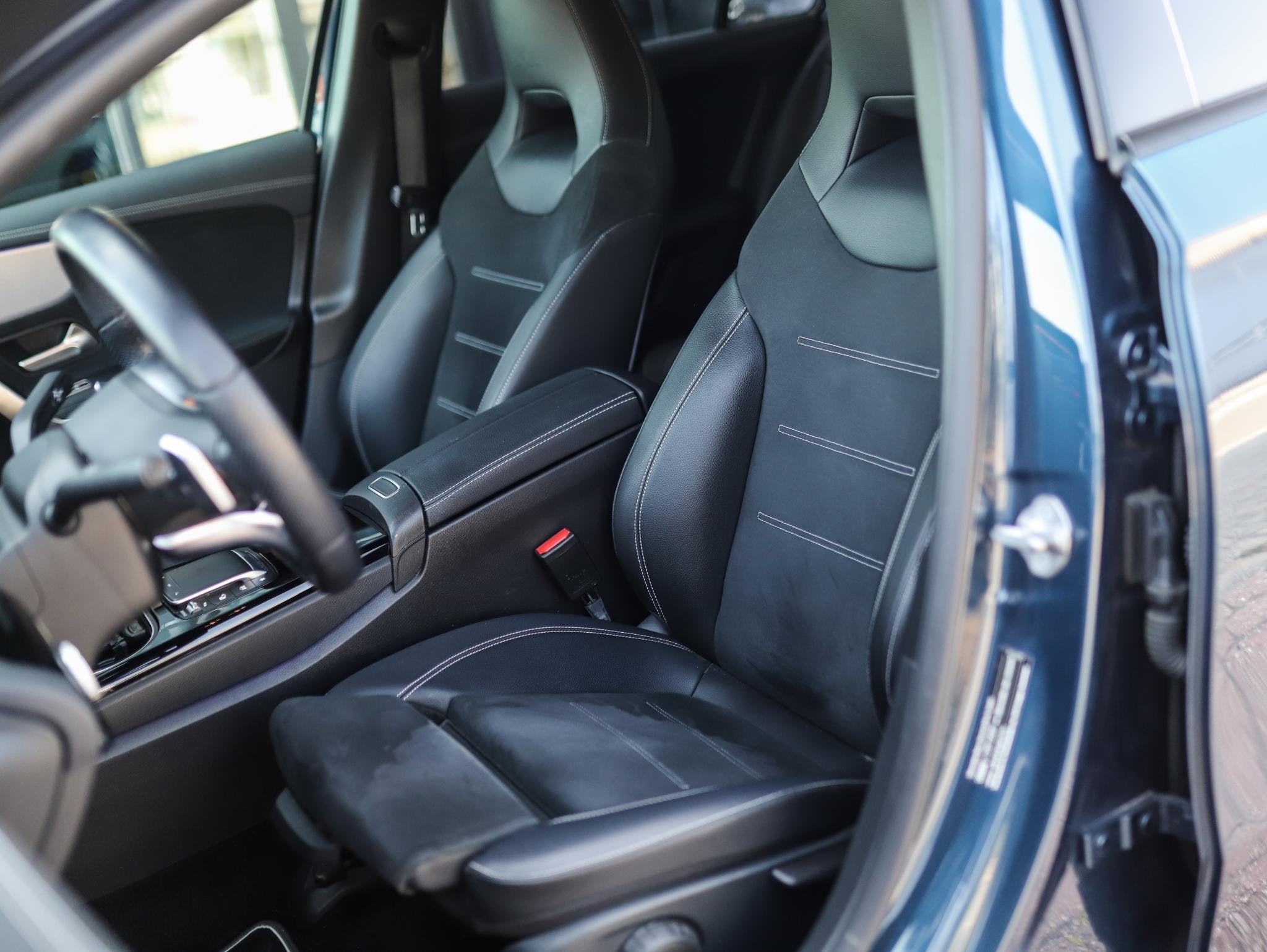 Mercedes-Benz A-klasse 250 e Business Solution AMG Limited |, Gebruikt, Euro 6, 4 cilinders, 16 kWh