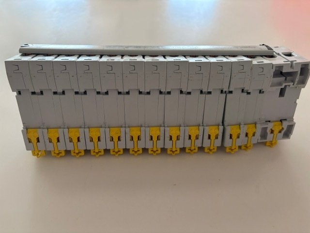 Schneider easy9, Ophalen of Verzenden, Zo goed als nieuw, Schneider Electric, Groepenkast