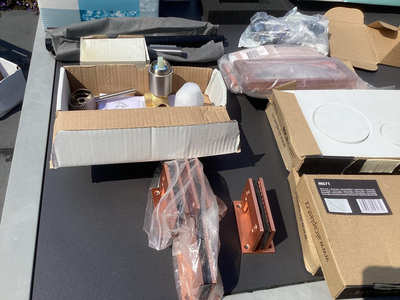 Diverse badkameraccessoires en kranen - Nieuw, Ophalen, Nieuw, Chroom, Kraan