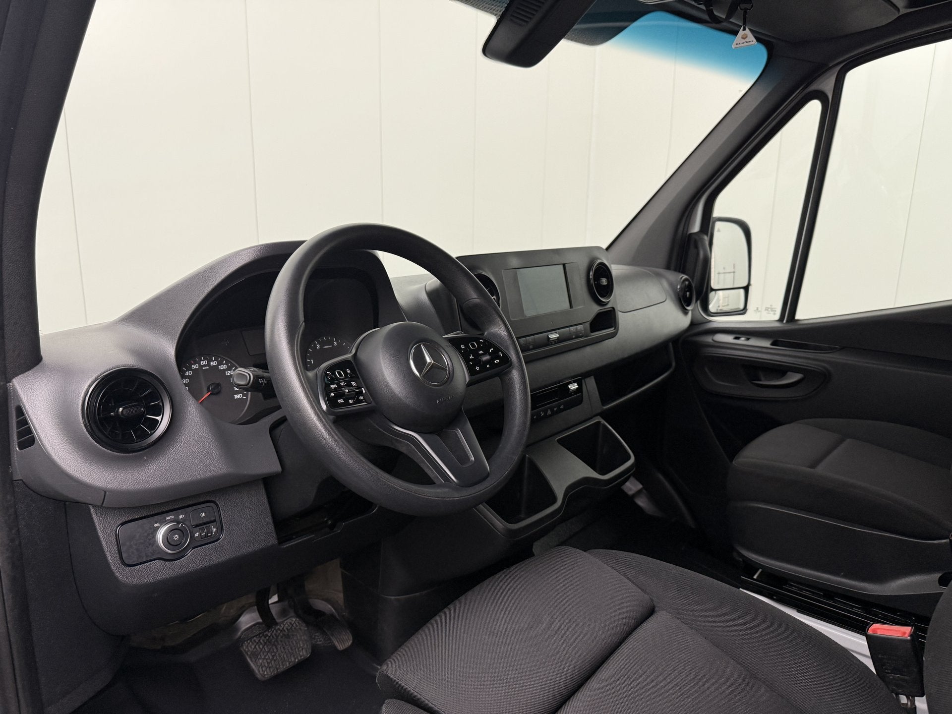 Mercedes-Benz Sprinter Automaat L4H2 XXl Maxi | Multimedia |, Auto's, Automaat, Achterwielaandrijving, Gebruikt, 4 cilinders