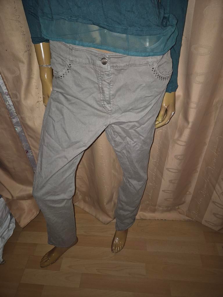 gerry Weber broek slimstyle maat 46, Beige, Maat 46/48 (XL) of groter, Ophalen of Verzenden, Zo goed als nieuw