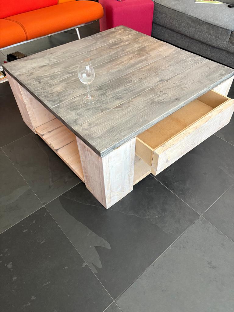 Steigerhouten salon (of tuin) tafel, Ophalen, Gebruikt, Vierkant, Landelijk, robuust