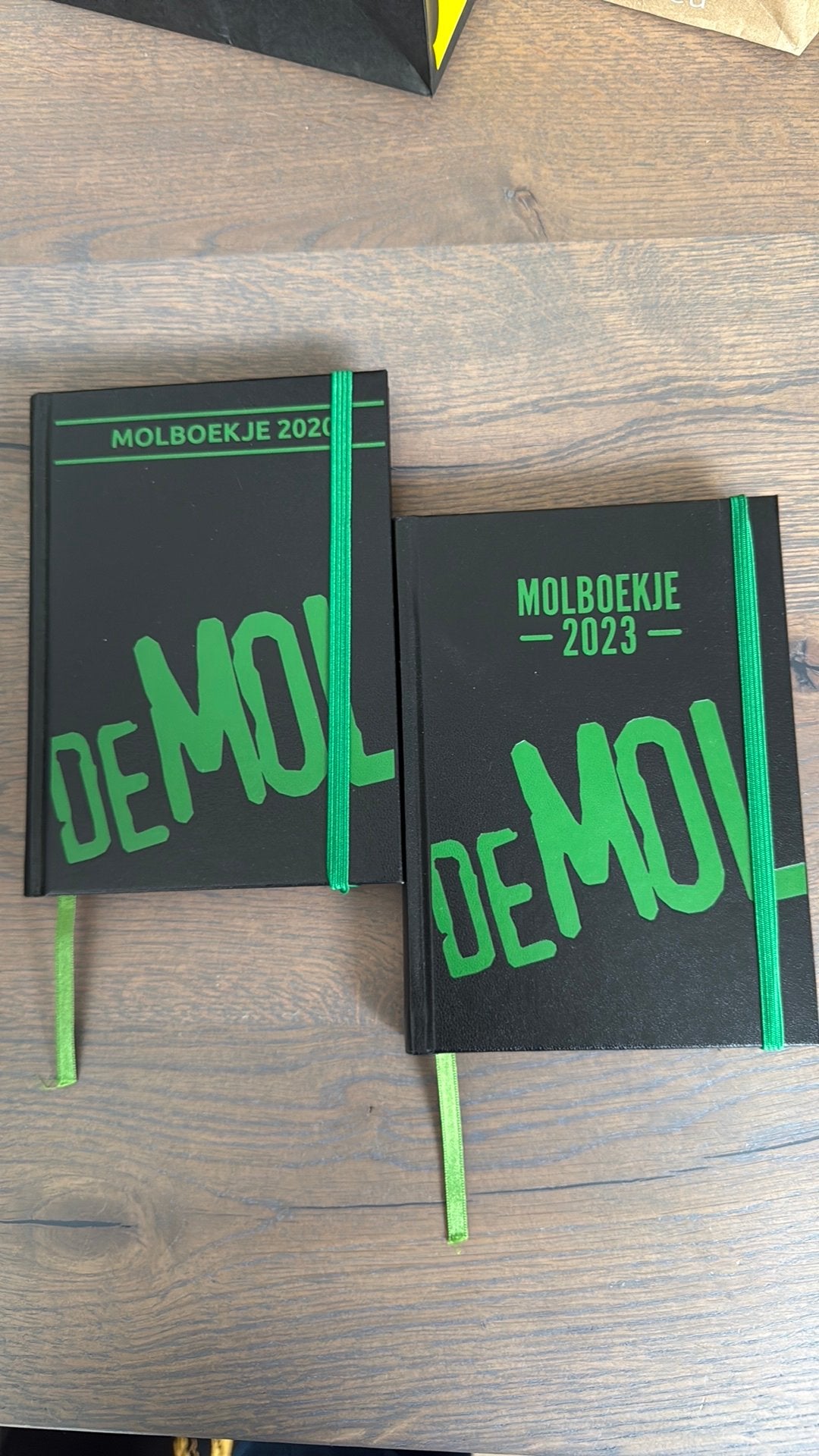 Molboekes 2020 en 2023 nieuw, Ophalen of Verzenden, Zo goed als nieuw