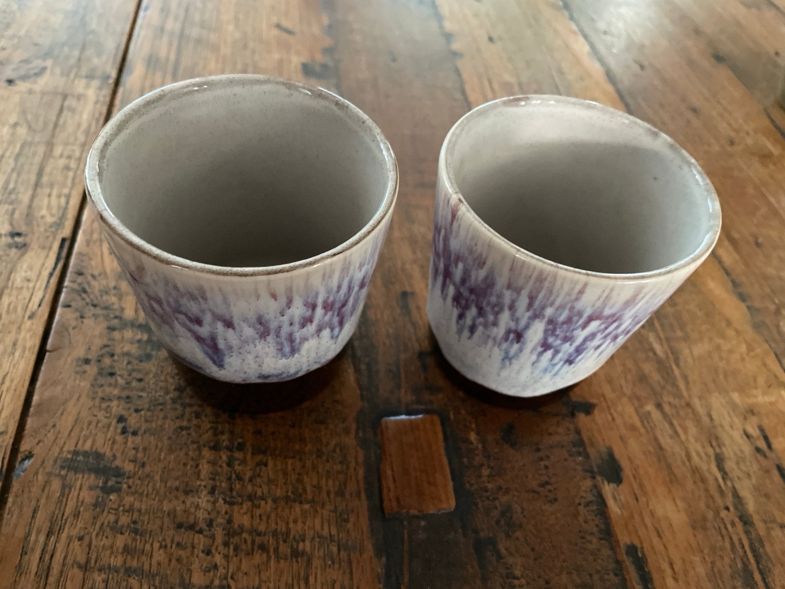 Set van 2 HKliving keramische mokken, paars/wit, Ophalen, Overige merken, Keramiek, Mok