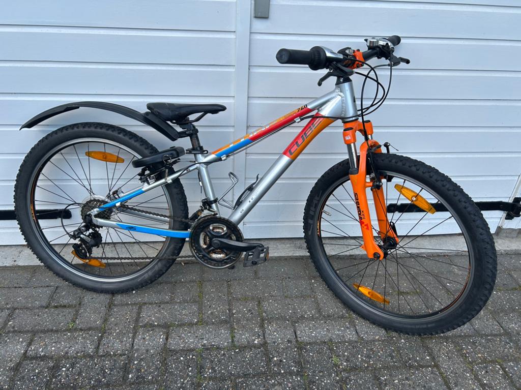 Cube Acid 240 Race 24 inch mountainbike, Fietsen en Brommers, Fietsen | Jongens, Velgrem, Versnellingen, Ophalen of Verzenden