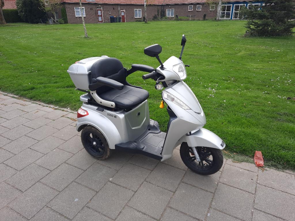 Scootmobiel, Diversen, Brommobielen en Scootmobielen, Gebruikt, Overige merken, 26 t/m 35 km, 16 km/u of meer, Ophalen
