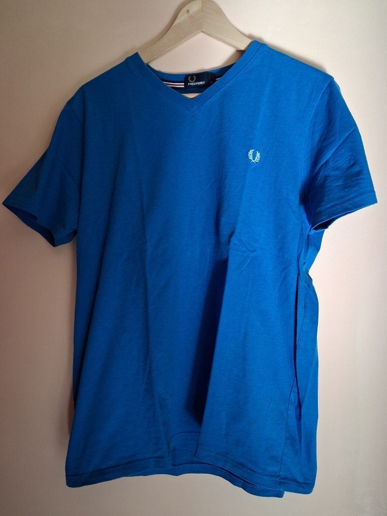 2 Fred Perry tshirt maat L zwart en blauw, Ophalen, Gedragen, Maat 52/54 (L), Blauw
