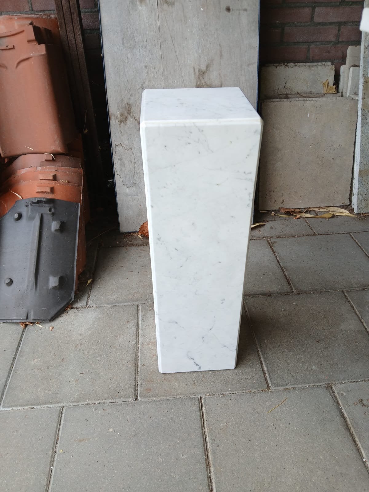 Marmeren sokkel 18x18 cm 60cm hoog, Ophalen, Zo goed als nieuw