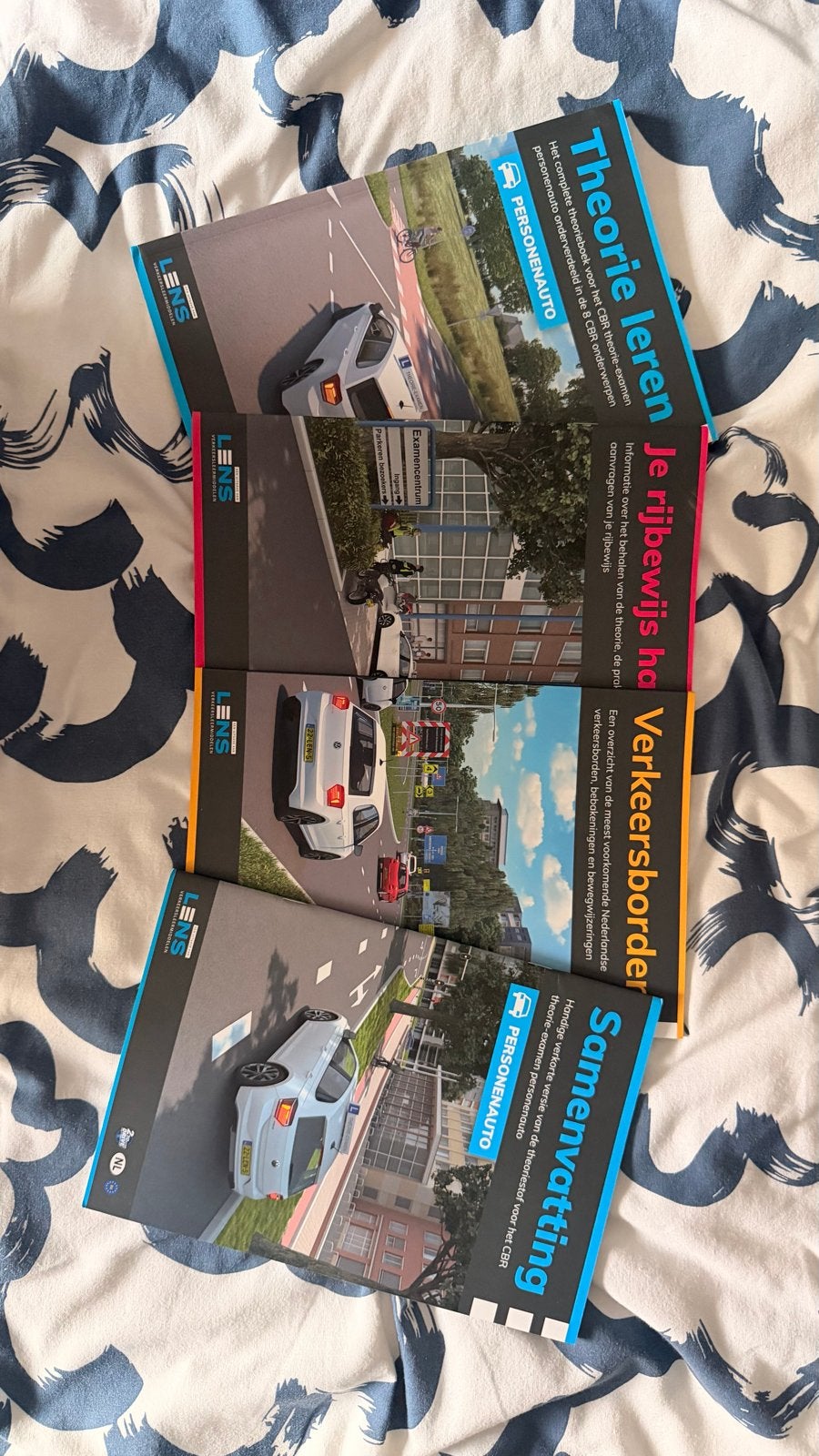 Lens Theorieboek Rijbewijs Auto Compleet Pakket, Boeken, Ophalen of Verzenden, Zo goed als nieuw, Overige niveaus