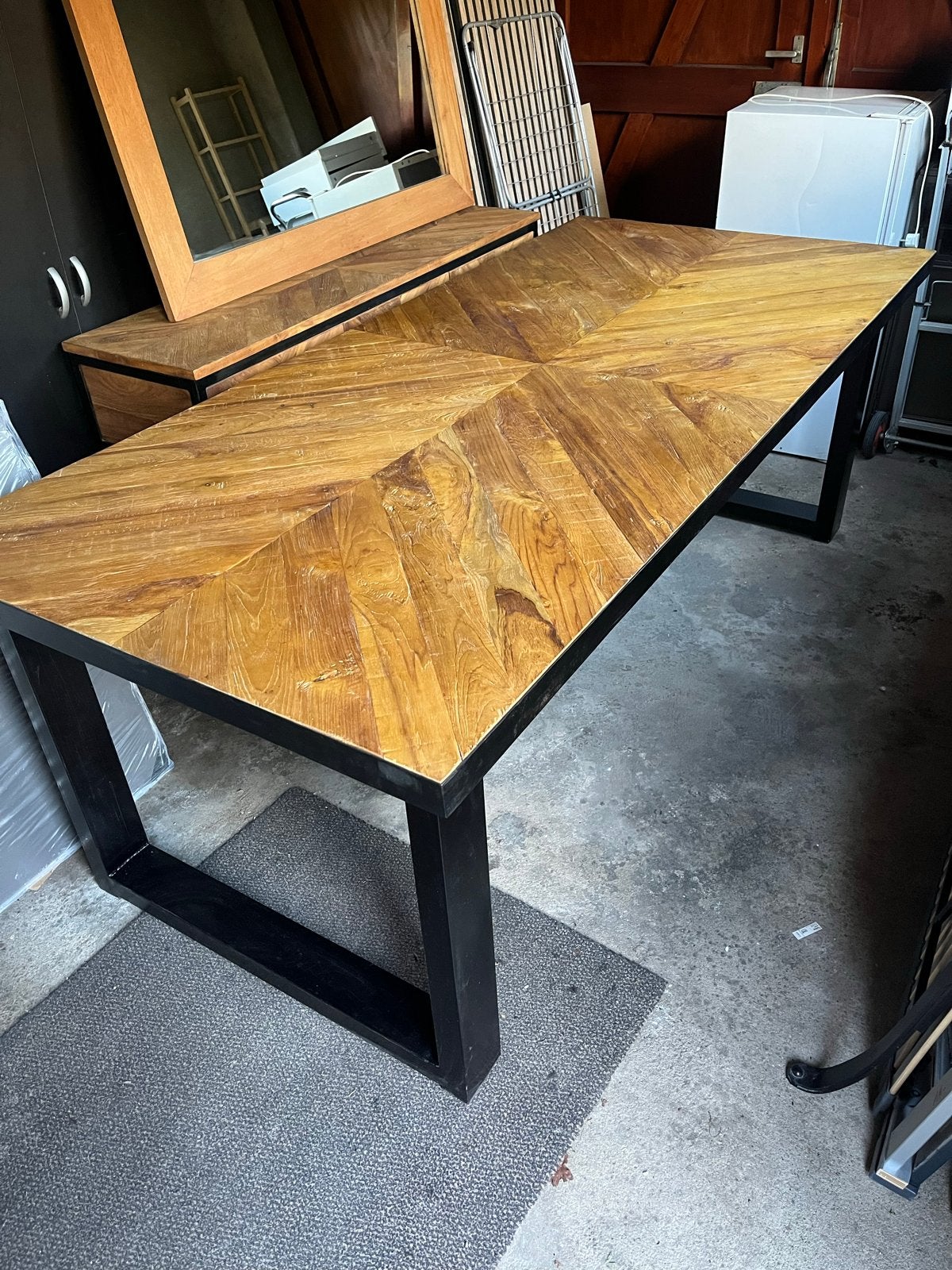 Teakhouten eettafel met visgraat motief (220x100cm), Ophalen, Gebruikt, 100 tot 150 cm, Teakhout