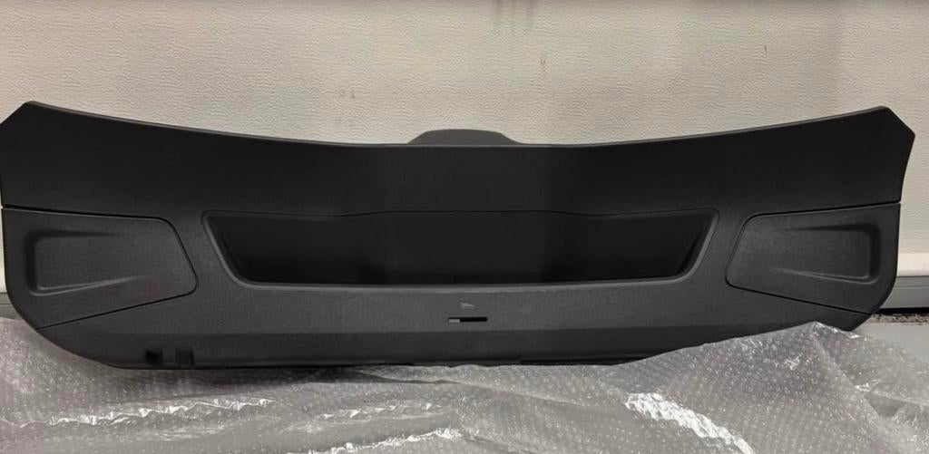 Nieuwe originele achterklepbekleding – Seat Leon Cupra, Auto-onderdelen, Voor, Nieuw, Ophalen of Verzenden, Bumper