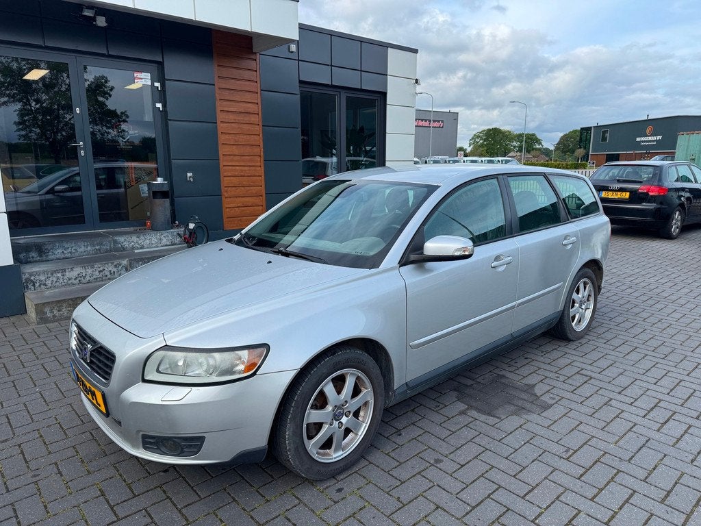 Volvo V50 1.8 Edition ECC 2007, Auto's, Volvo, Voorwielaandrijving, Gebruikt, Zwart, 1278 kg