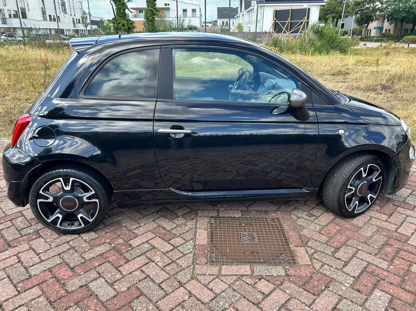 Foto 7 van Fiat 500 1.2 2017 Zwart