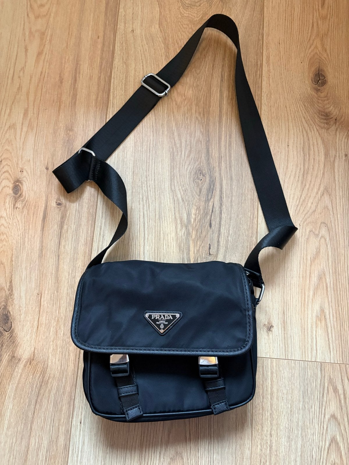 Prada schoudertas - Nieuw, Sieraden, Tassen en Uiterlijk, Ophalen of Verzenden, Nieuw, Zwart, Overige merken