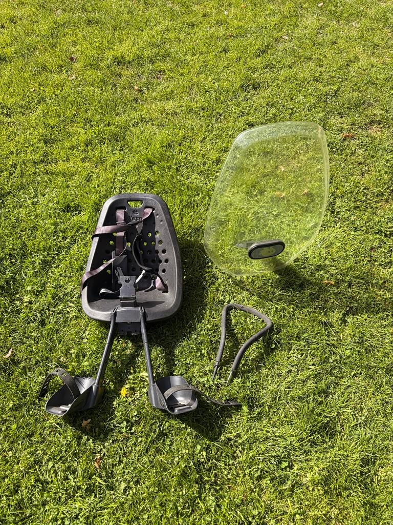 Yepp Mini Fietszitje Voor Kinderen met Windscherm, Ophalen, Voorzitje, 0 t/m 13 kg, Gebruikt
