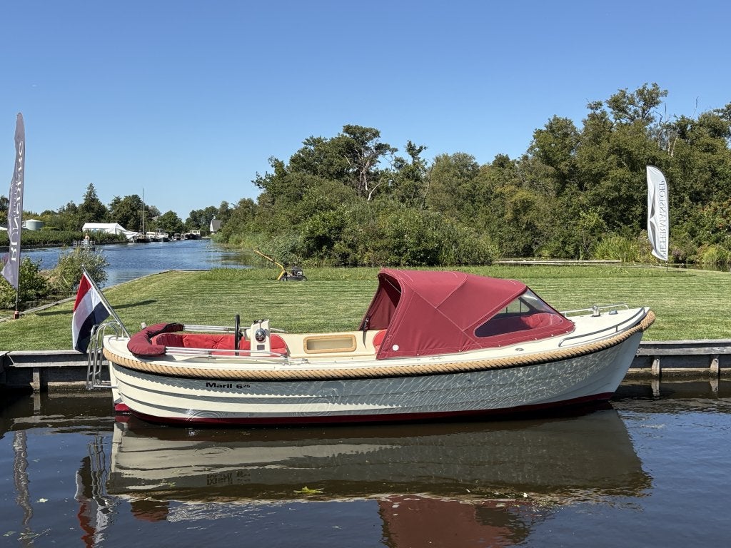 Maril 625, Zonnedek, Binnenboordmotor, Maril, 18 pk