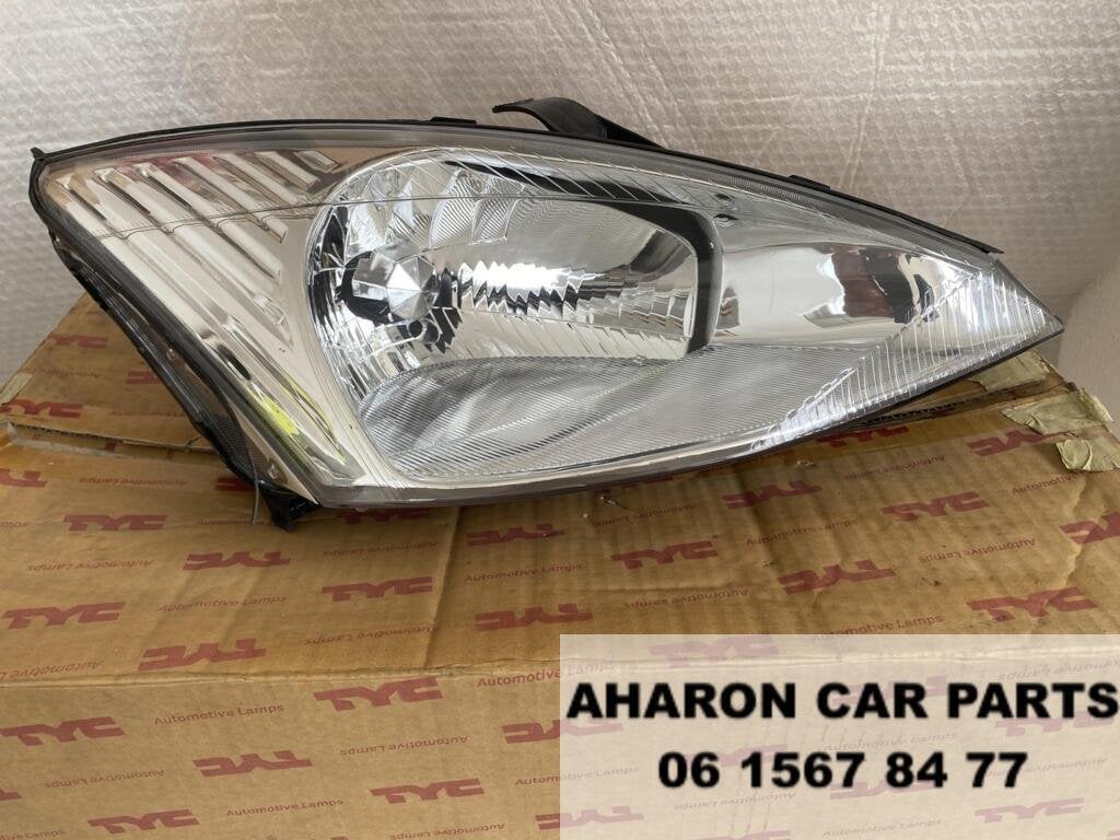 Ford Focus Koplamp Rechts van 08/98 tot 2001Origineel 726, Gebruikt