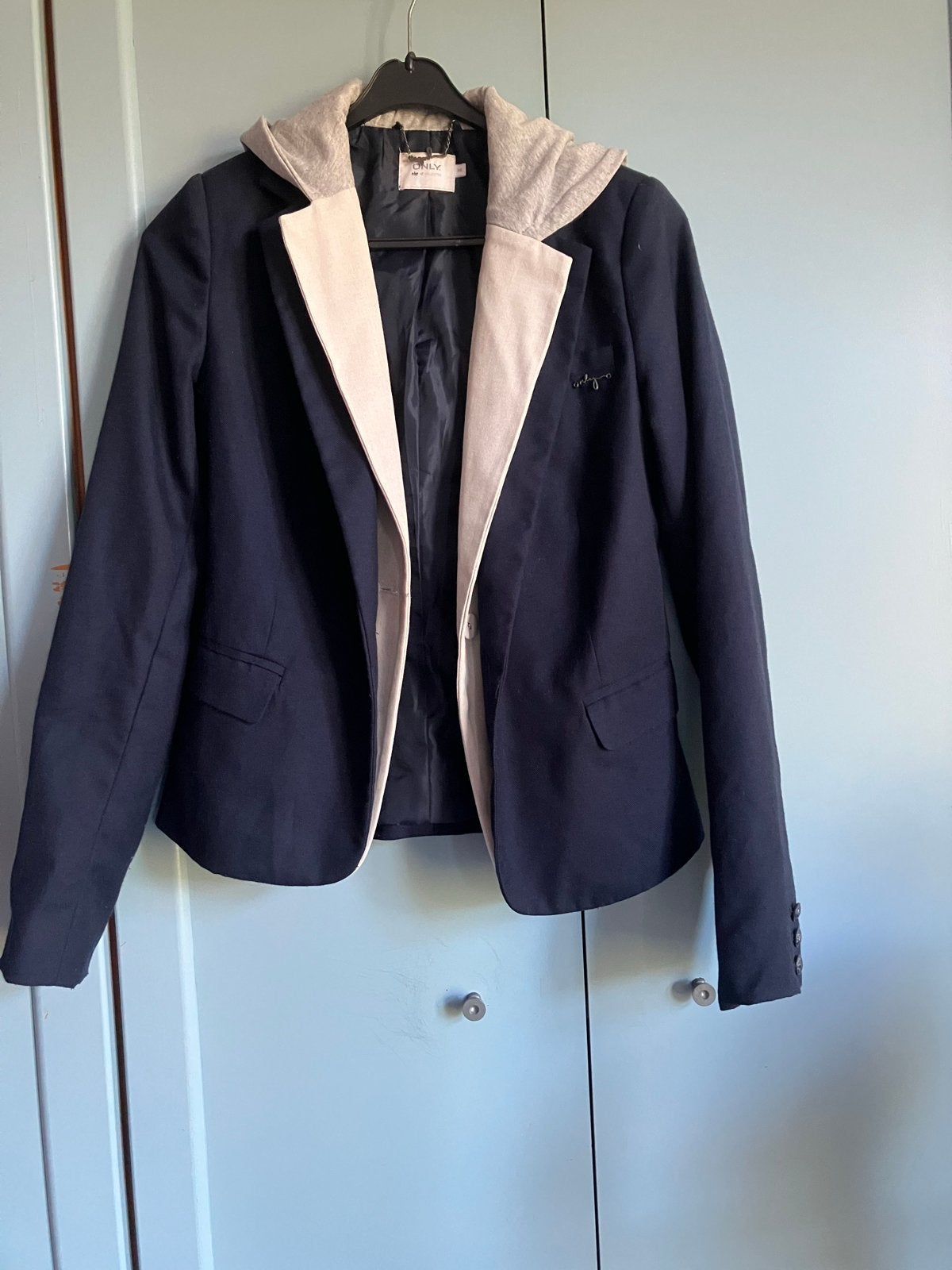 Only Luka Blazer met capuchon - Maat 36 (S), Ophalen of Verzenden, Zo goed als nieuw, Maat 36 (S), Blauw