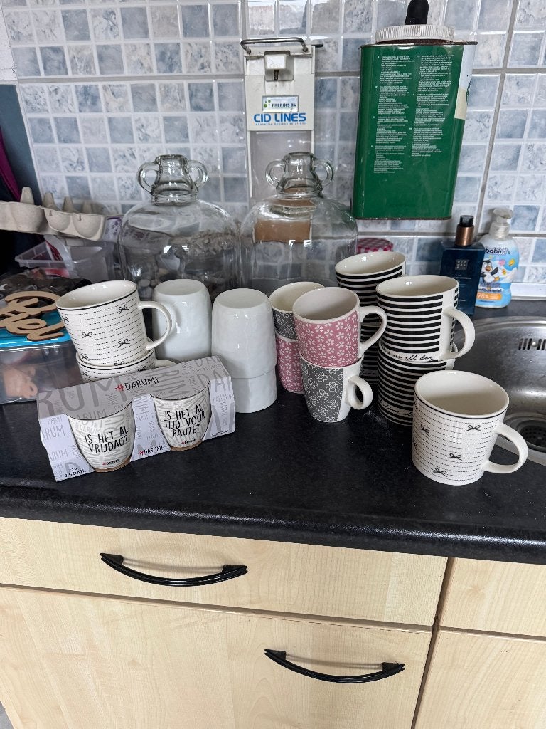 kopjes, Ophalen, Zo goed als nieuw, Overige stijlen, Kop(pen) en/of Schotel(s)