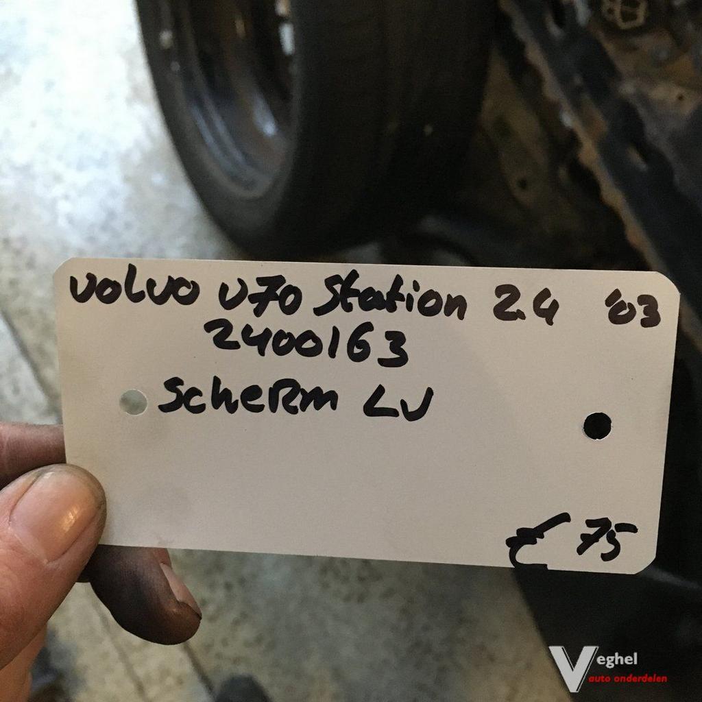 Volvo V70 Station 2.4 automaat 2003 Wagennr 2400163  Voorsch