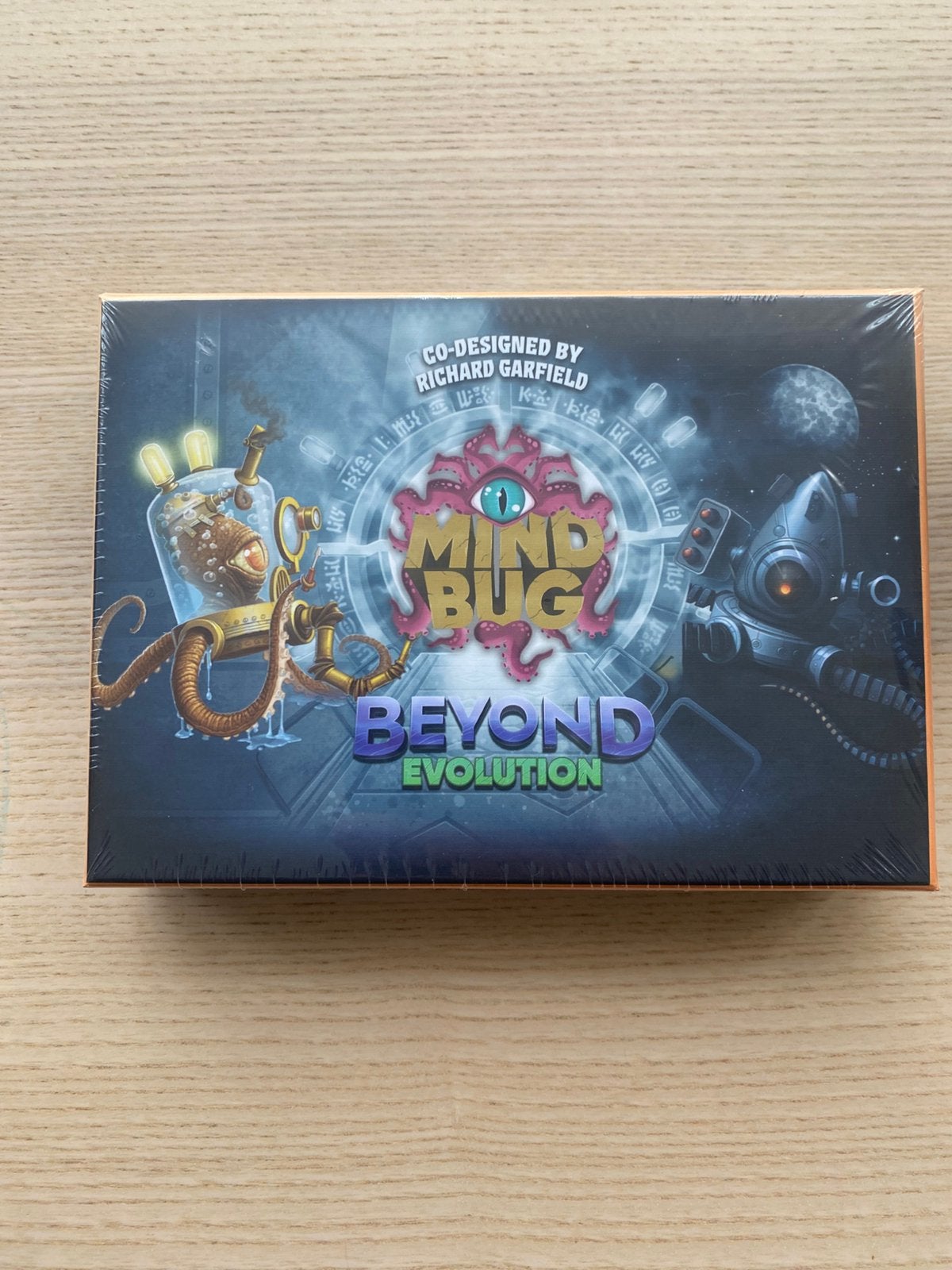 Mind Bug Beyond, Hobby en Vrije tijd, Gezelschapsspellen | Bordspellen, Ophalen of Verzenden, Nieuw
