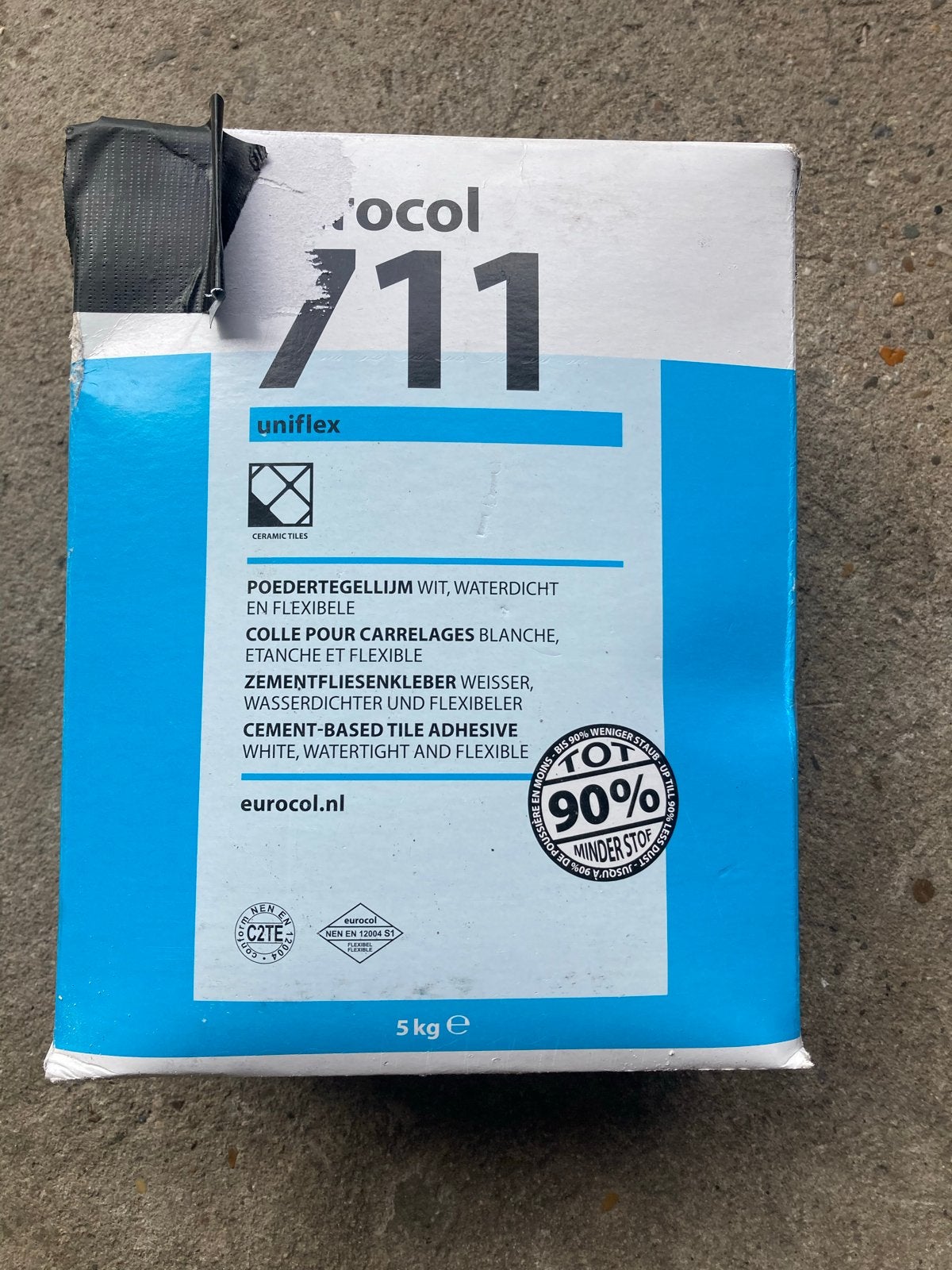 Eurocol 711 Uniflex tegellijm - ongeveer half pak (2.5 kg), Ophalen, Zo goed als nieuw