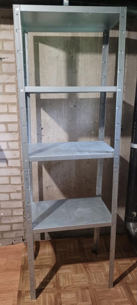 Stelling kast, Ophalen