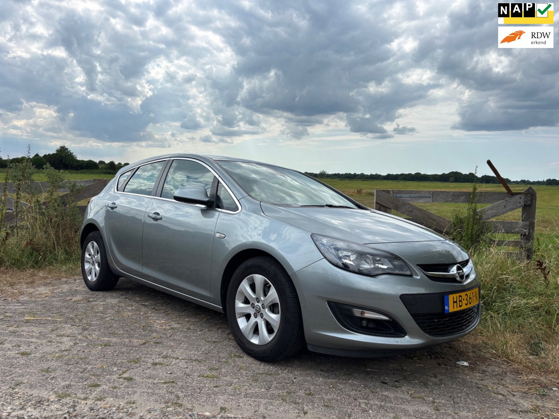 Opel Astra 1.4 Blitz, 70.000 KM! NAP, Voorwielaandrijving, 101 pk, Gebruikt, 4 cilinders