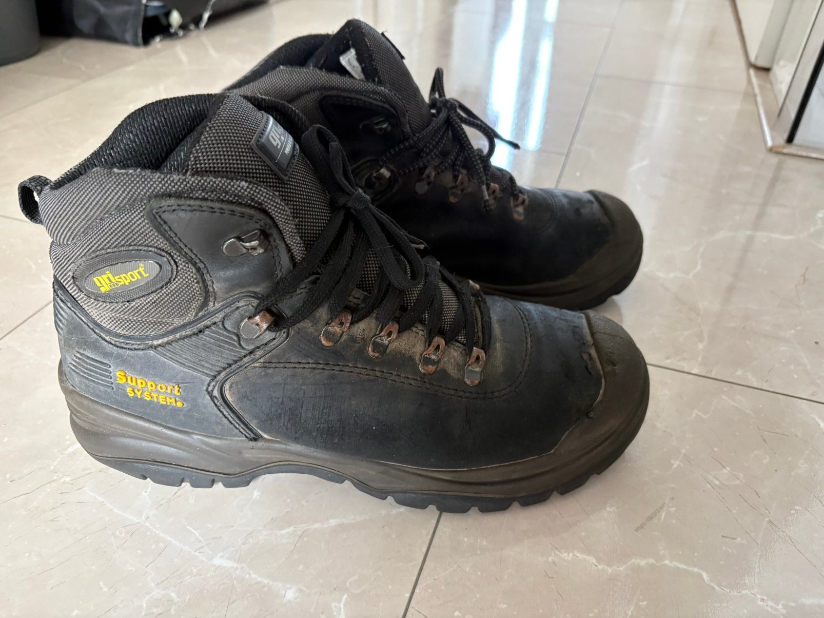Grisport werkschoenen maat 44 Anti shock veiligheidsschoenen, Ophalen of Verzenden, Gebruikt