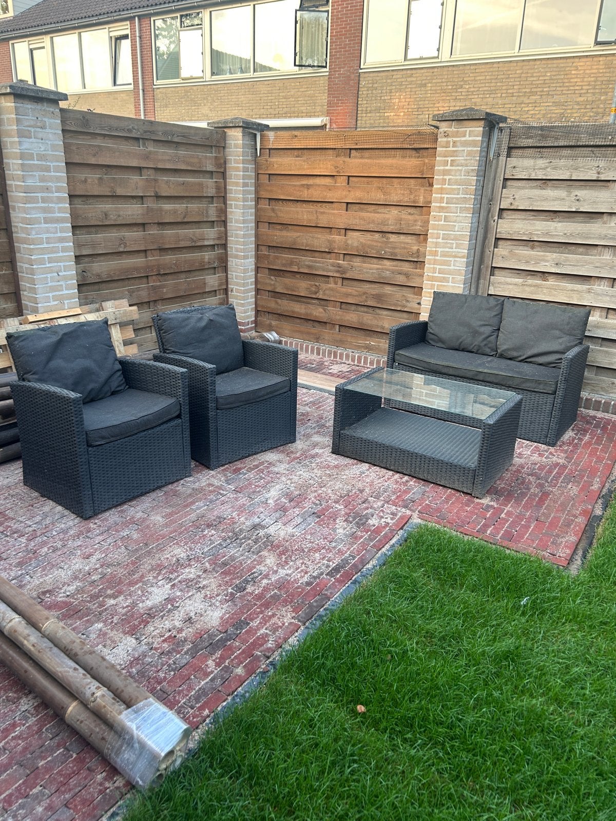 Jutlandia loungeset met bank, stoelen en salontafel, 4 zitplaatsen, Gebruikt, Ophalen of Verzenden, Loungeset