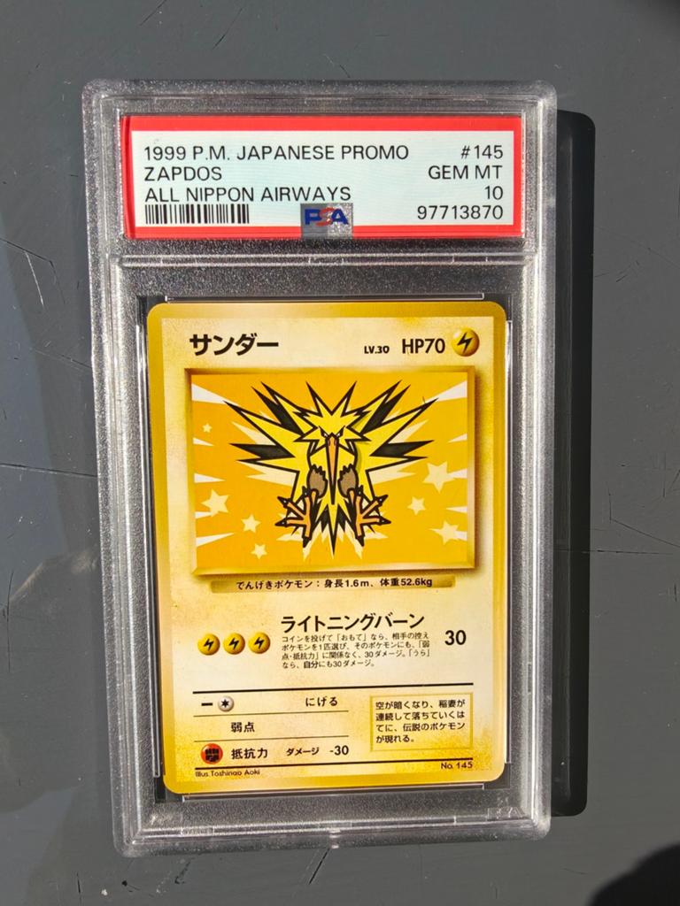PSA10 1999 POKEMON JPN PROMO ANA AIRWAYS #145 ZAPDOS, Ophalen of Verzenden, Nieuw, Losse kaart