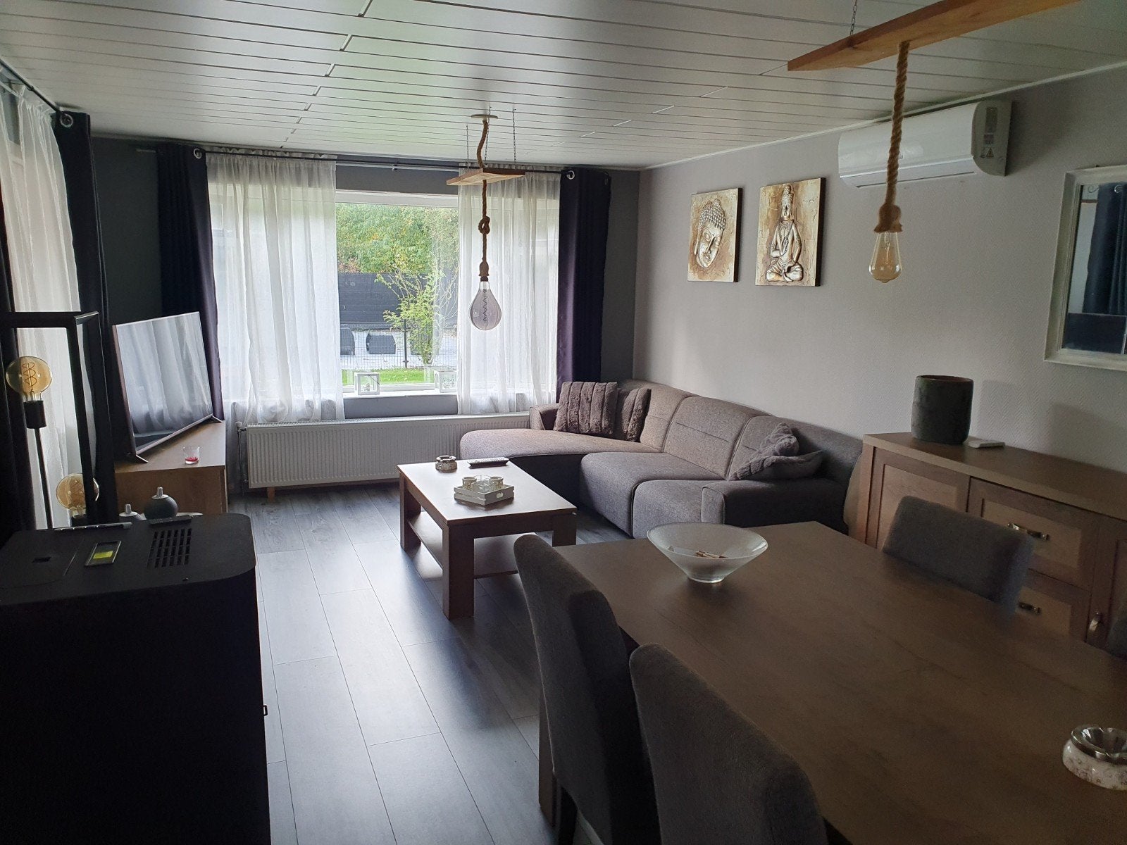 Ruime dubbele stacaravan, Tot en met 4