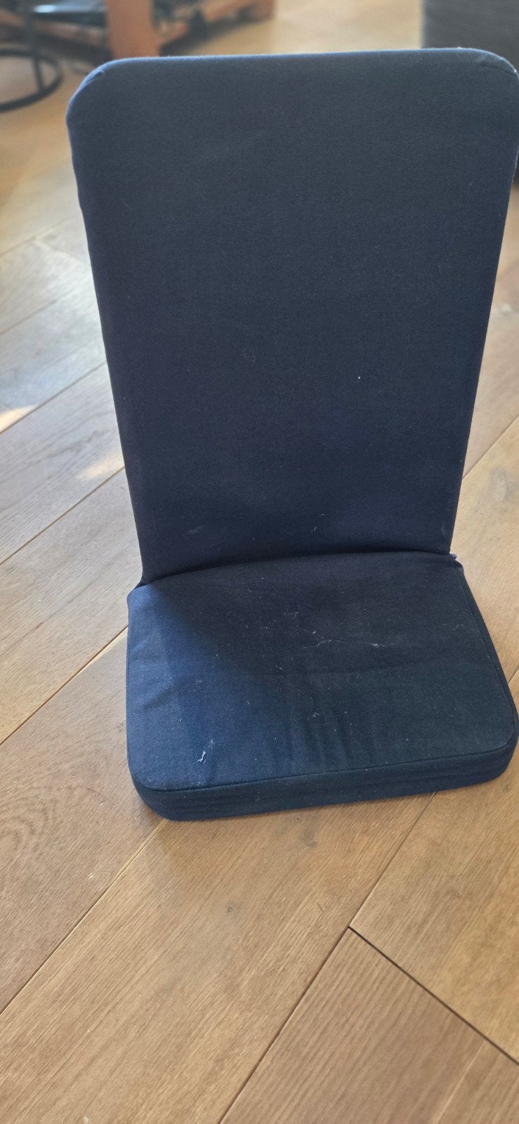 Zwarte vloerstoel / meditatiestoel, Huis en Inrichting, Ophalen, Gebruikt, Zwart, Modern, Meditatie