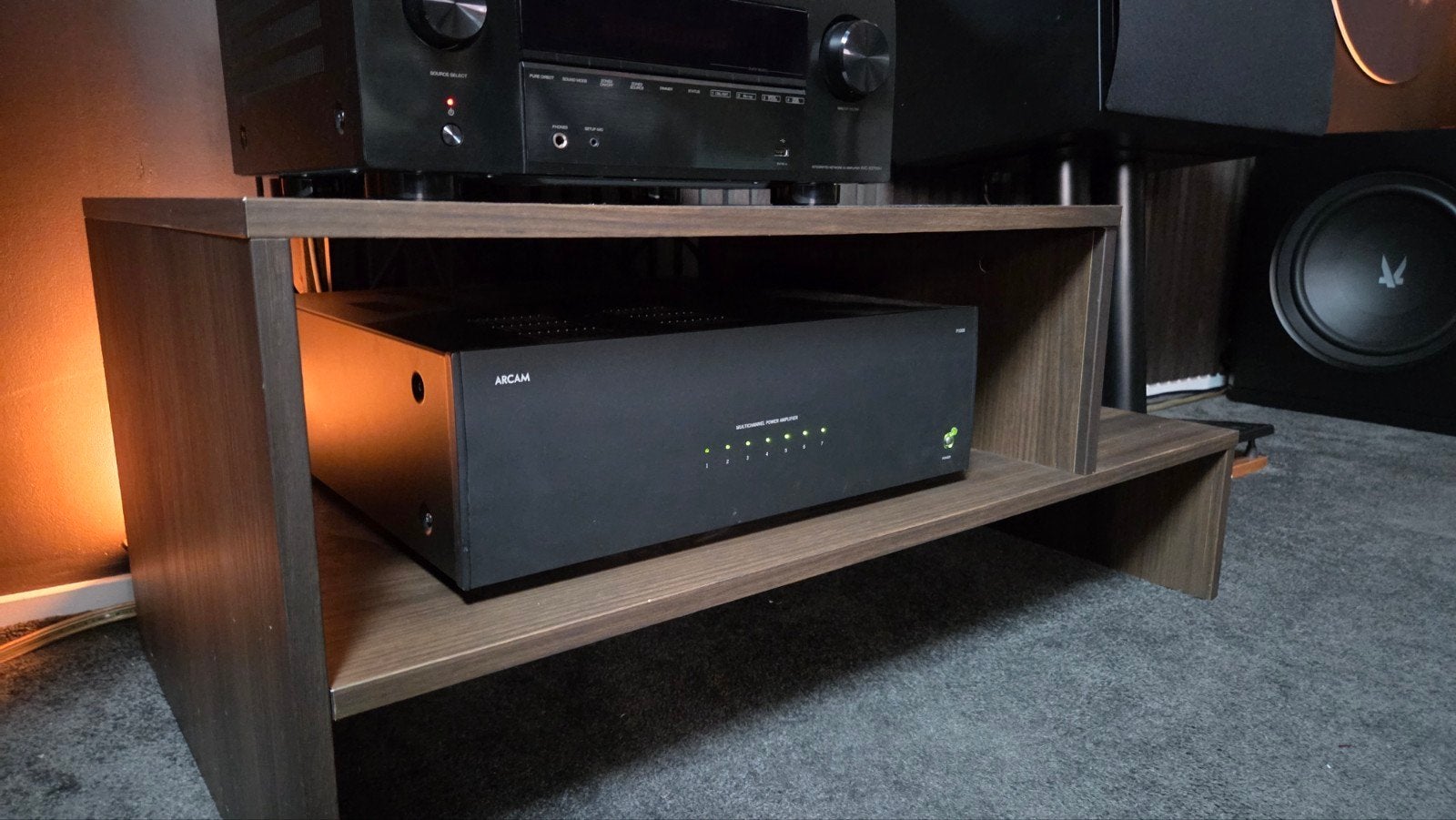 ARCAM P1000 7 Kanaals Eindversterker, Ophalen of Verzenden, Zo goed als nieuw, 120 watt of meer, Overige merken