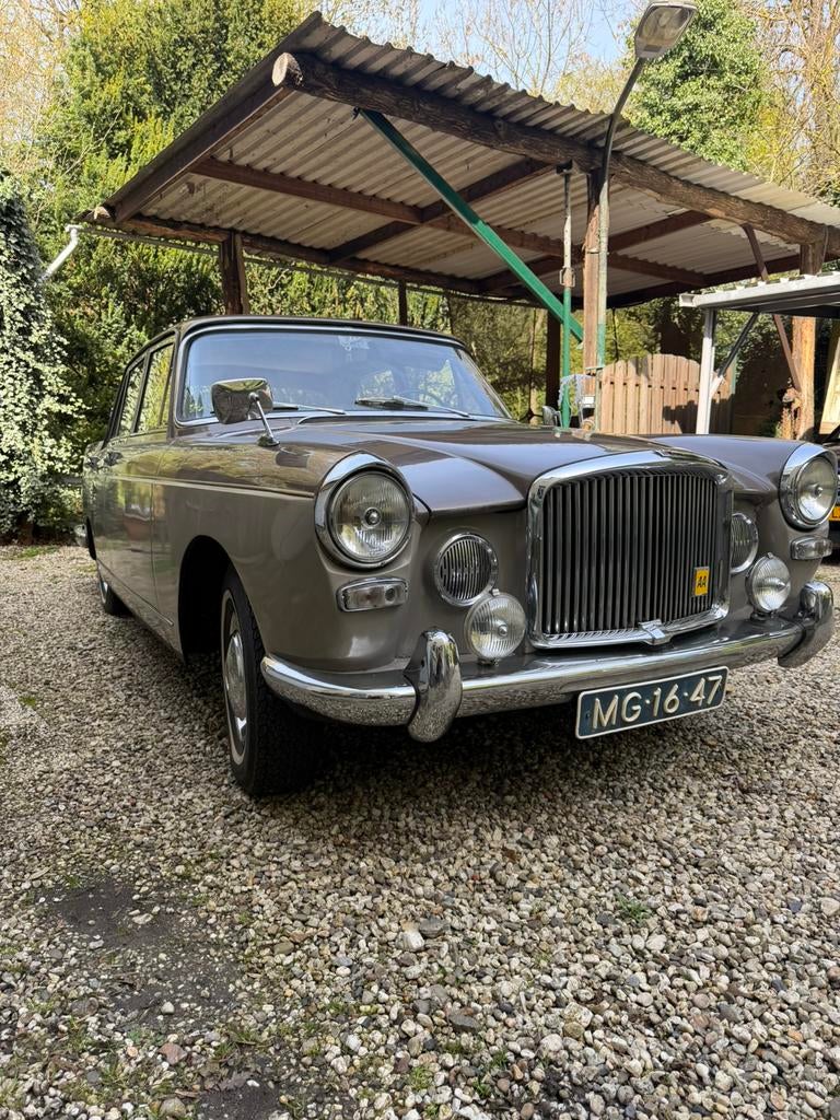 Unieke Vanden Plas Princess 3Litre Mk2 uit 1962, Auto's, Oldtimers, Particulier, Benzine, Sedan, Handgeschakeld, Origineel Nederlands