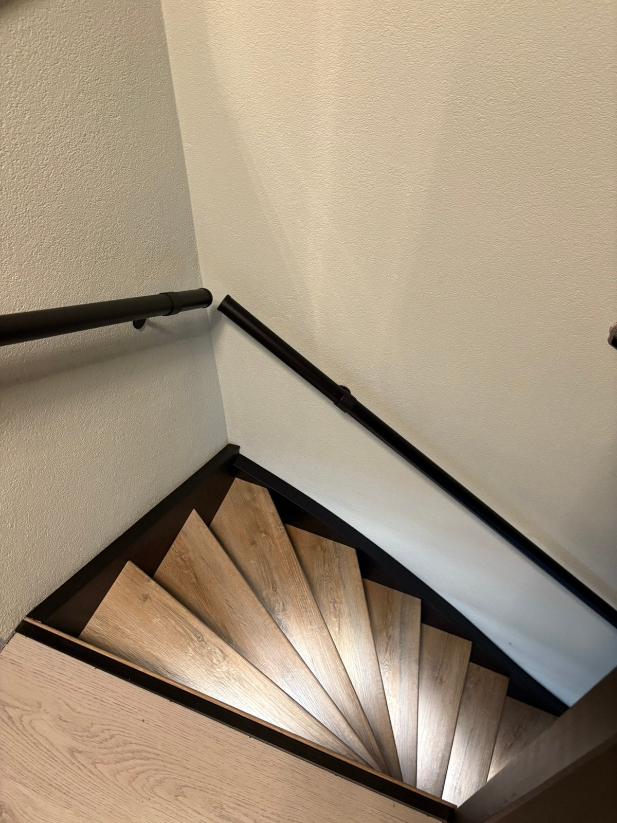 Foto 24 van Traprenovatie | €1500 | All incl | Geen aanbetaling!. Tot 15
