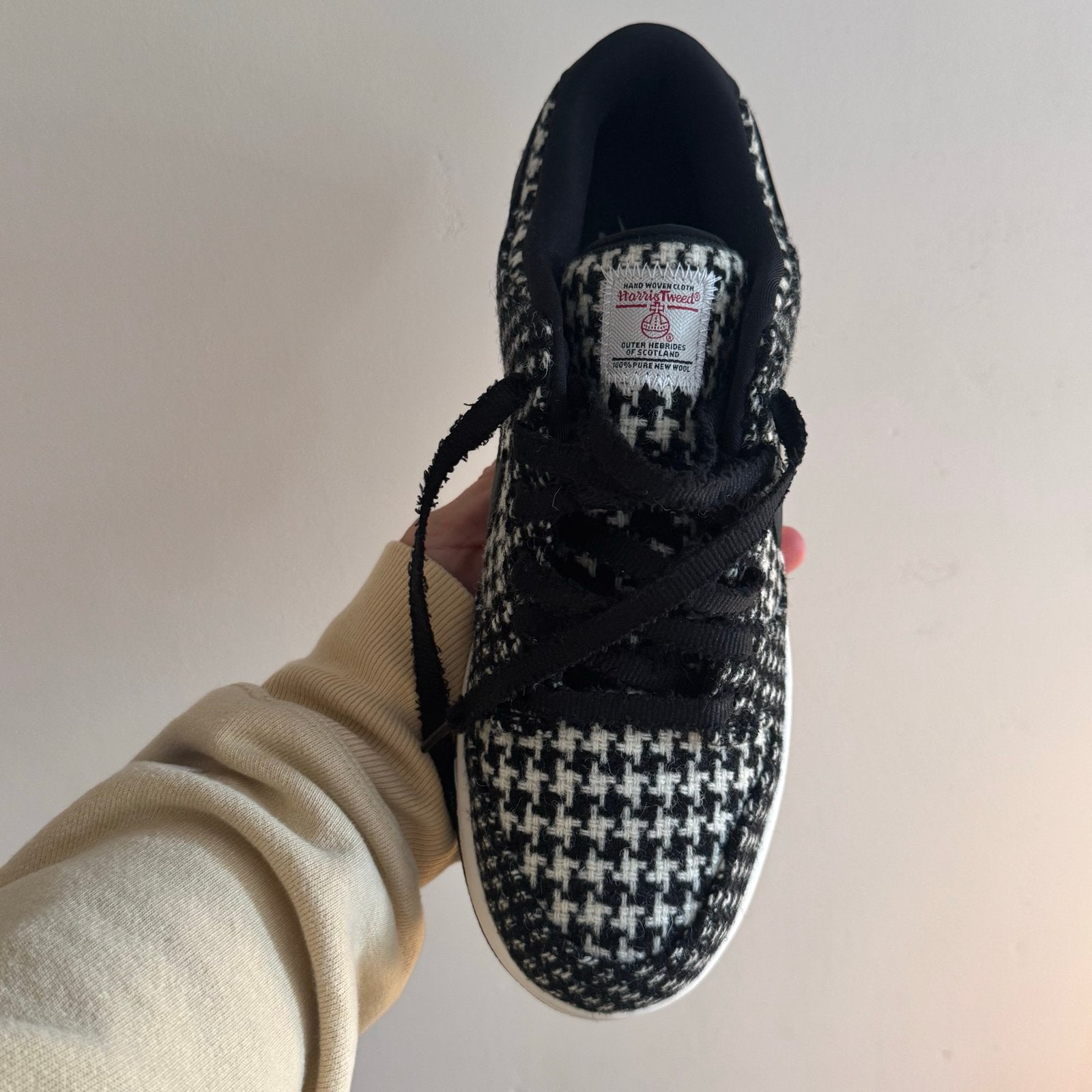 Nike Dunk Low Harris Tweed Houndstooth Nieuw in Doos, Ophalen of Verzenden, Nieuw, Zwart, Sneakers of Gympen