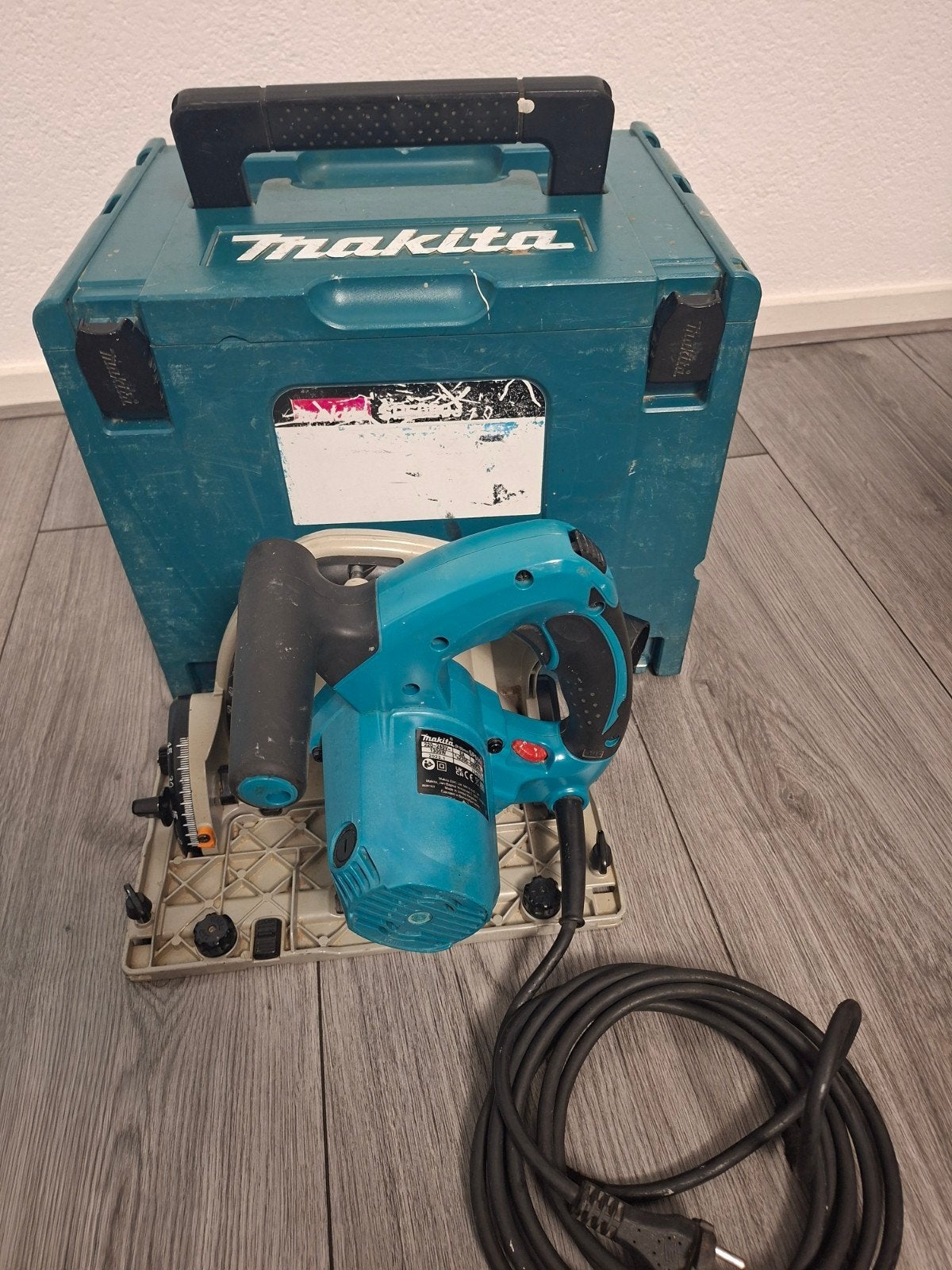 Makita SP6000 invalzaag met koffer, Doe-het-zelf en Verbouw, Gebruikt, Invalzaag, 70 mm of meer, Ophalen of Verzenden