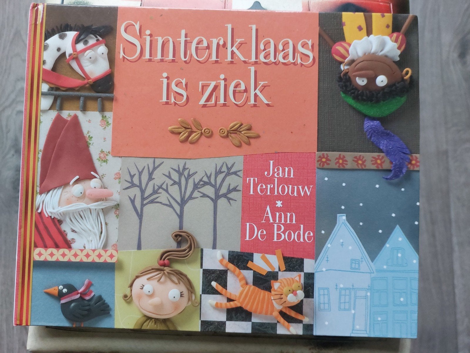 Sinterklaas is ziek - Jan Terlouw & Ann De Bode, Boeken, Ophalen of Verzenden, Zo goed als nieuw, Jan Terlouw, Fictie algemeen