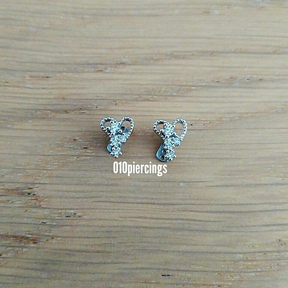 Nieuwe micro dermal. Hartje, hanger., Ophalen of Verzenden, Zo goed als nieuw, Staal, Oor- of Traguspiercing