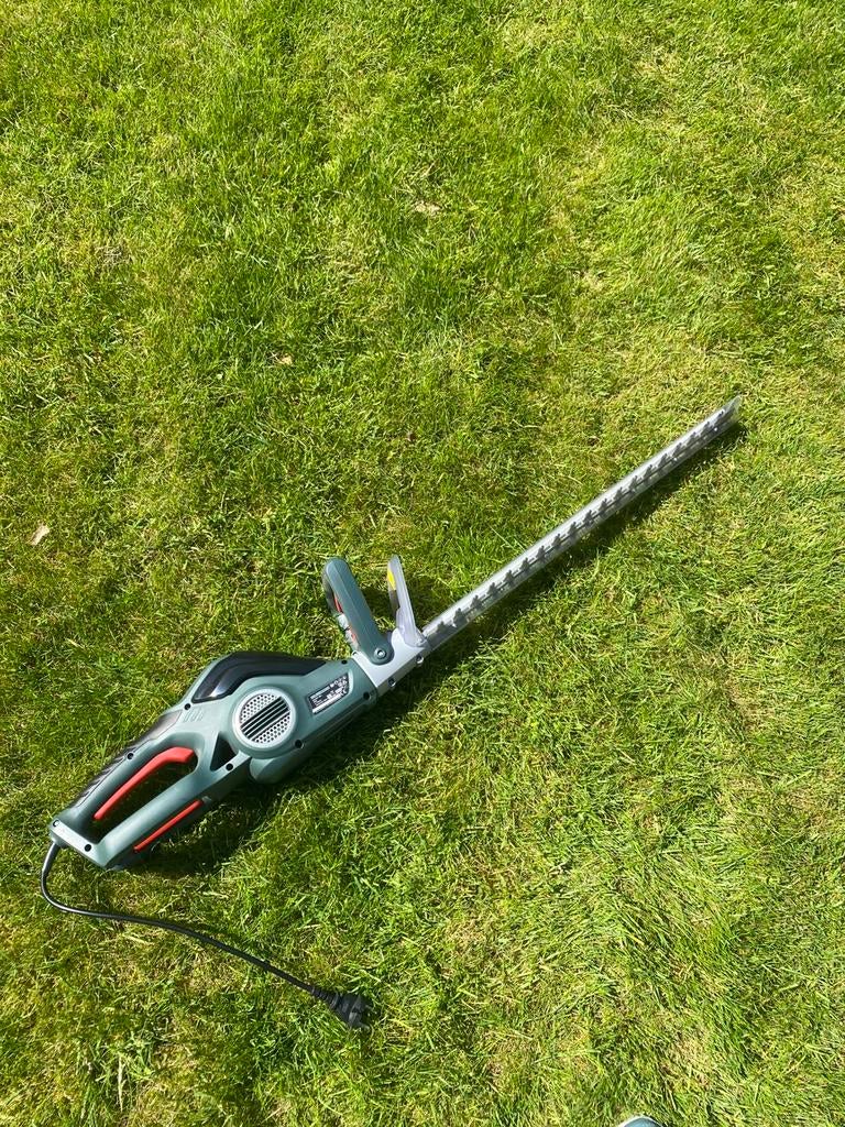 Heggenschaar elektrisch, Tuin en Terras, Heggenscharen, Zo goed als nieuw, Elektrisch, Ophalen