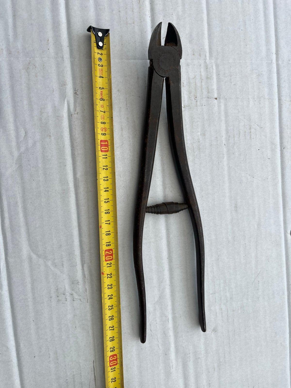 Antieke zijsnij tang Eskilstuna Zweden, 29 cm, Antiek en Kunst, Ophalen