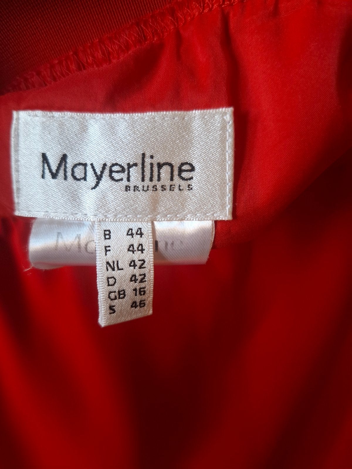 Mayerline rode rechte rok - Maat 42, Kleding | Dames, Mayerline, Maat 42/44 (L), Ophalen of Verzenden, Zo goed als nieuw
